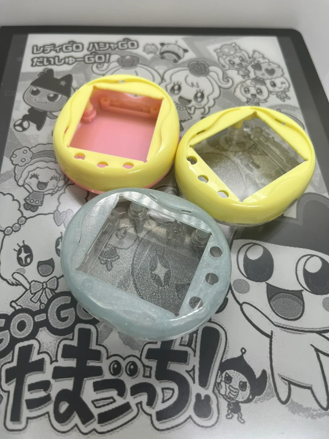 新しい本物のバンダイたまごっちユニ交換用ケースとたまごっちの - Bandai Model Tamagotchi のレビューと価格