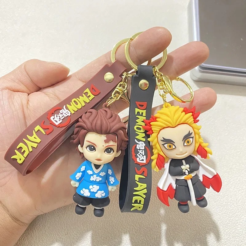 新作アニメ「ゴーストブレード」キーホルダー、チャコールジラン - Vinyl Figure Blank のレビューと価格